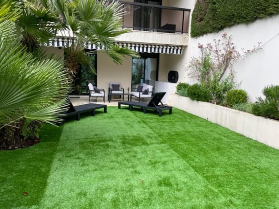 T2 Avec Terrasse Et Jardin Apartment Cannes Luaran gambar